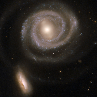 Illustration for article titled NASA Pics Celebrate Hubble's 18th Birthday, Space Telescope Still Can't Drink Beer